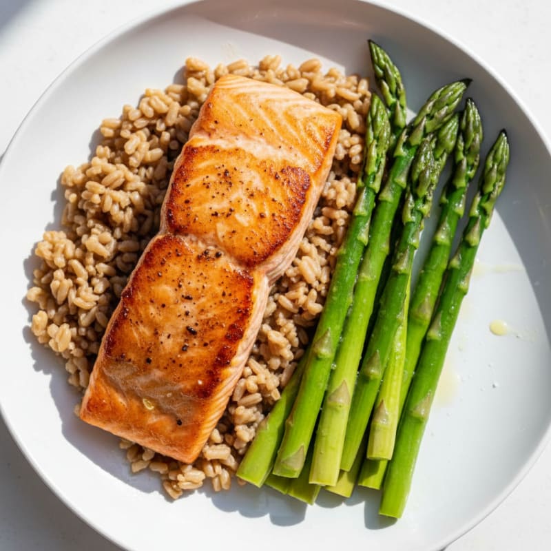 Seared Salmon with Steamed Asparagus and Brown Rice