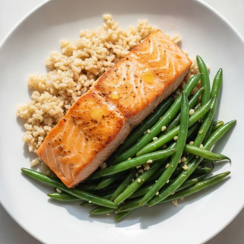 Seared Salmon with Garlic Green Beans and Brown Rice