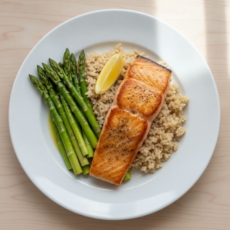 Seared Salmon Fillet with Steamed Asparagus and Brown Rice