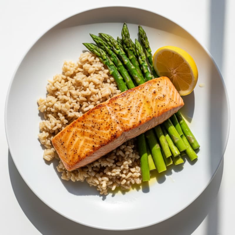 Seared Salmon Fillet with Steamed Asparagus and Brown Rice
