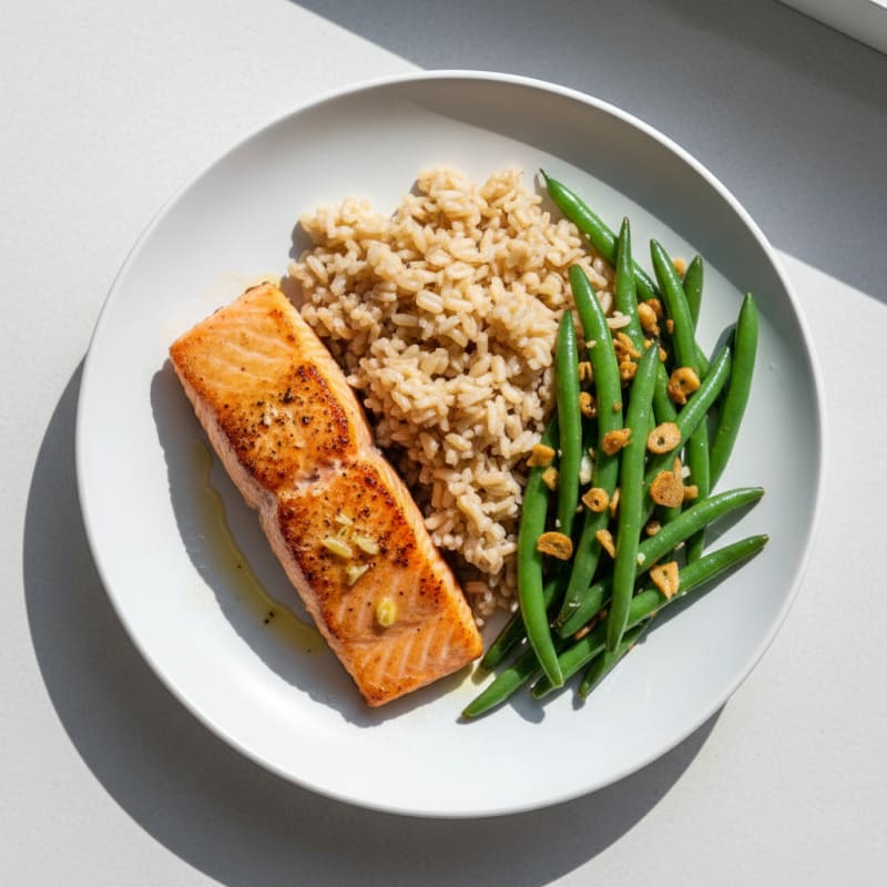 Seared Salmon Fillet with Garlic Green Beans and Brown Rice