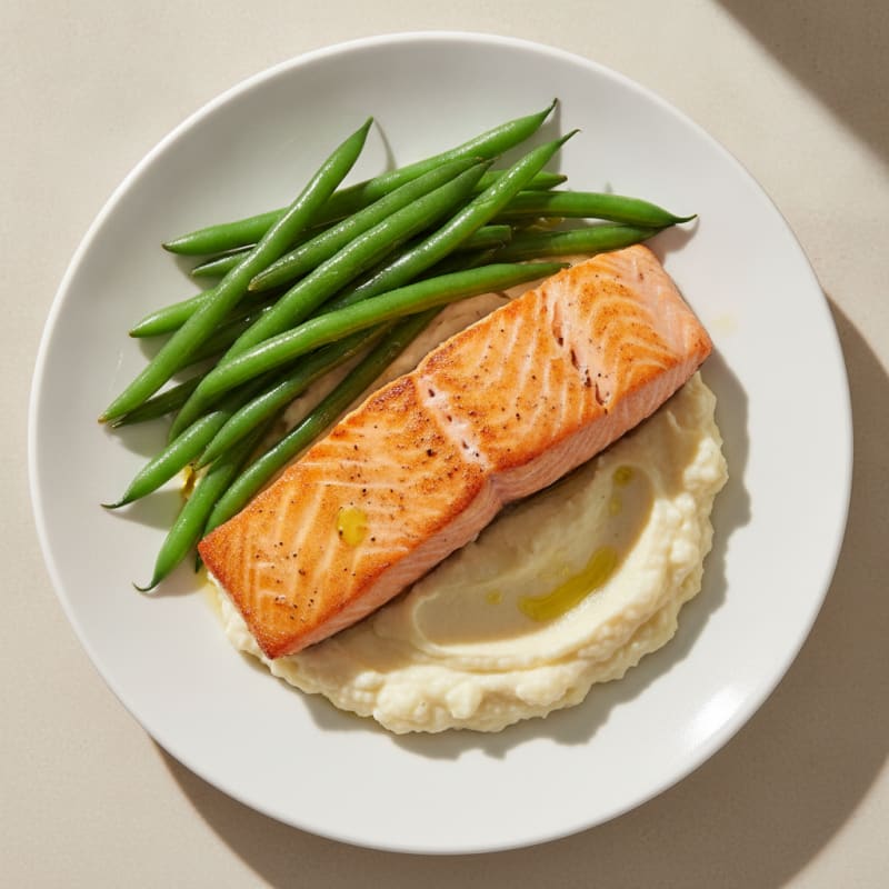Seared Salmon with Steamed Green Beans and Cauliflower Mash