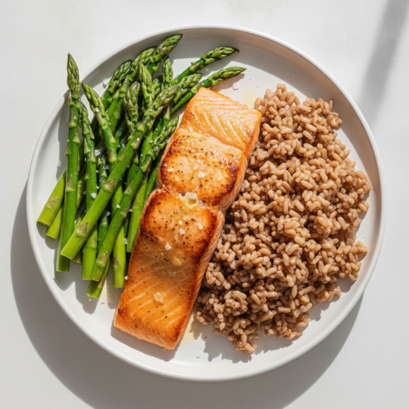 Seared Salmon with Steamed Asparagus and Brown Rice