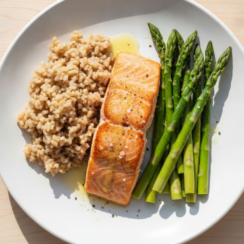 Seared Salmon with Steamed Asparagus and Brown Rice