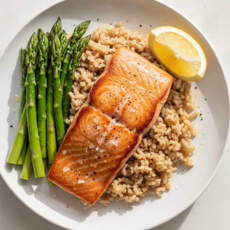 Seared Salmon with Steamed Asparagus and Brown Rice