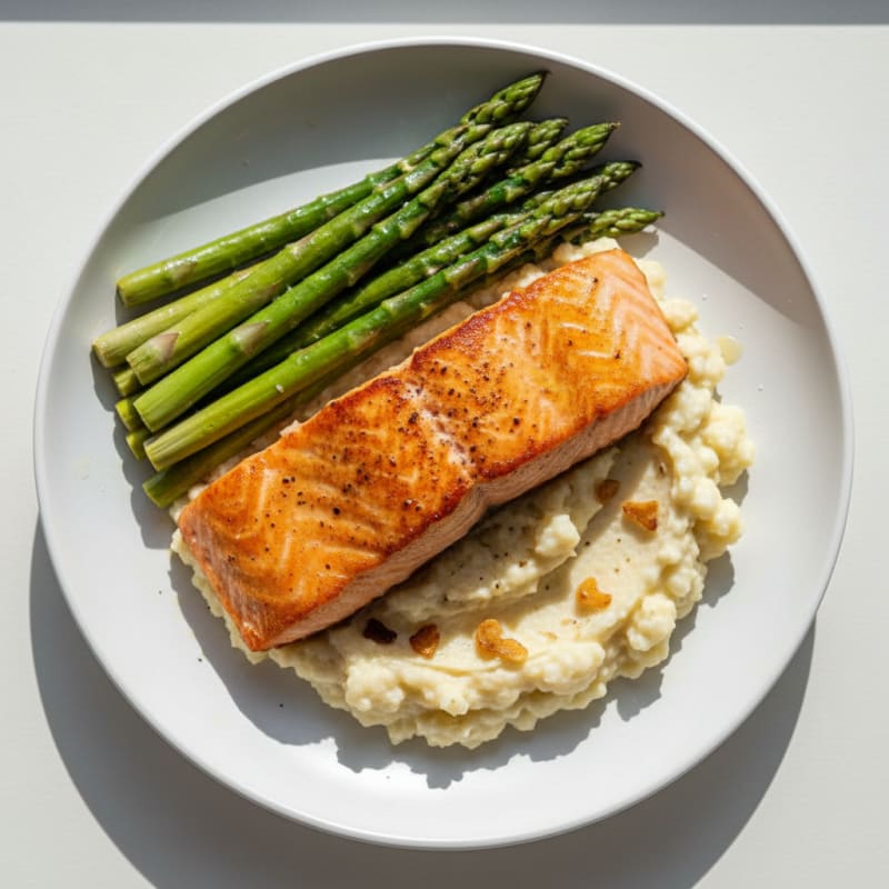 Seared Salmon with Steamed Asparagus and Garlic Cauliflower Mash