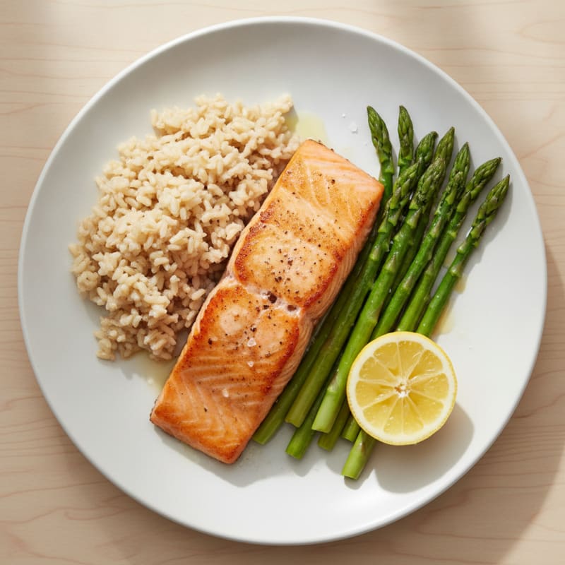 Seared Salmon Fillet with Steamed Asparagus and Brown Rice