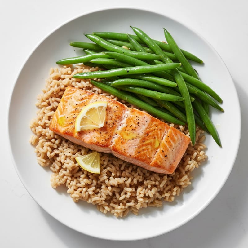 Seared Salmon with Steamed Green Beans and Brown Rice