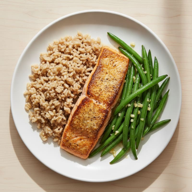 Seared Salmon Filet with Garlic Green Beans and Brown Rice
