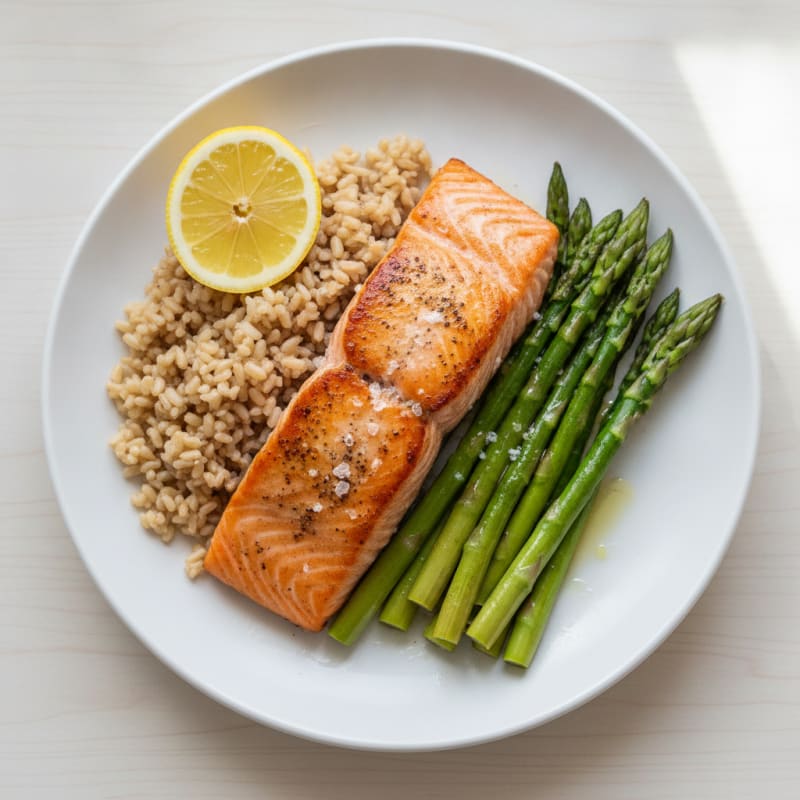 Seared Salmon with Steamed Asparagus and Brown Rice
