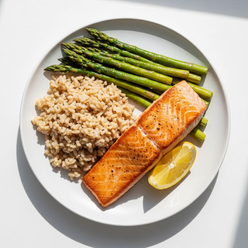 Seared Salmon with Steamed Asparagus and Brown Rice