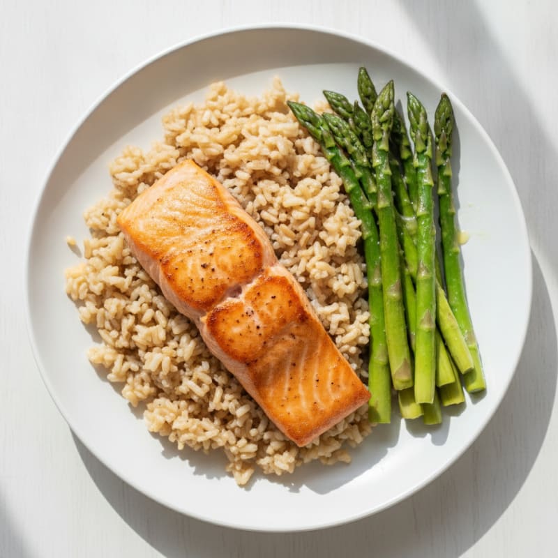 Seared Salmon Fillet with Steamed Asparagus and Brown Rice