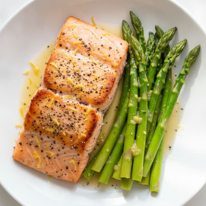 Lemon Pepper Grilled Salmon with Steamed Asparagus