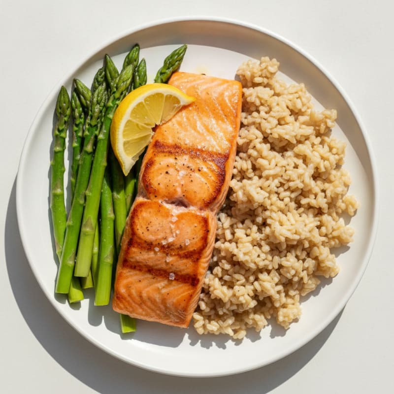 Seared Salmon Fillet with Steamed Asparagus and Brown Rice