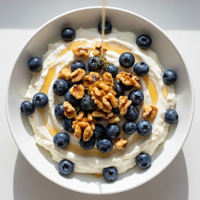Creamy Greek Yogurt Protein Pudding with Berries