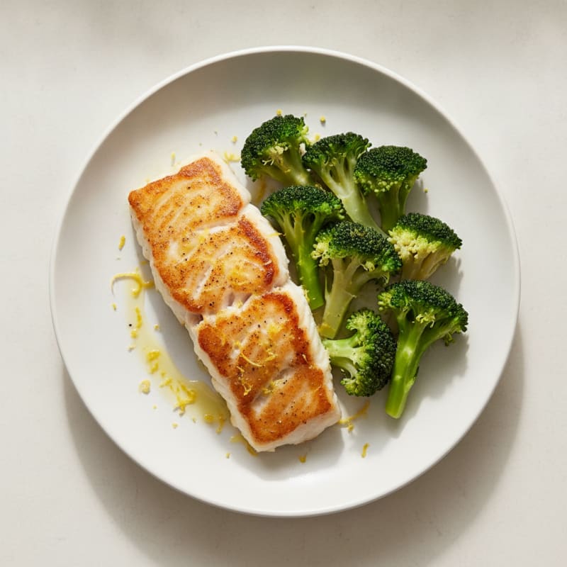 Seared Cod with Steamed Broccoli and Lemon