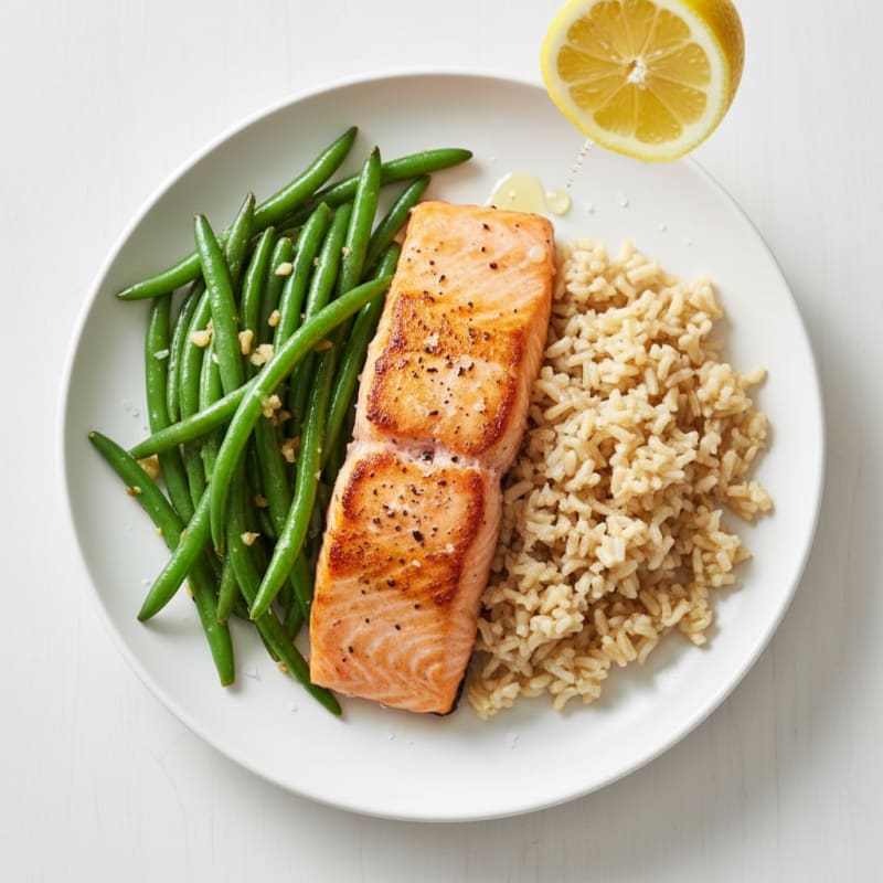 Seared Salmon Filet with Garlic Green Beans and Brown Rice