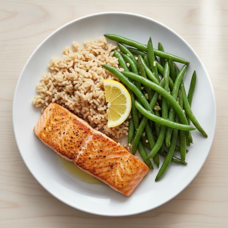 Seared Salmon Fillet with Garlic Green Beans and Brown Rice