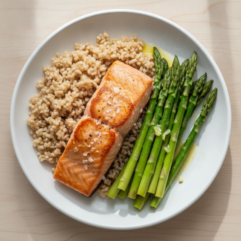 Seared Salmon with Steamed Asparagus and Brown Rice