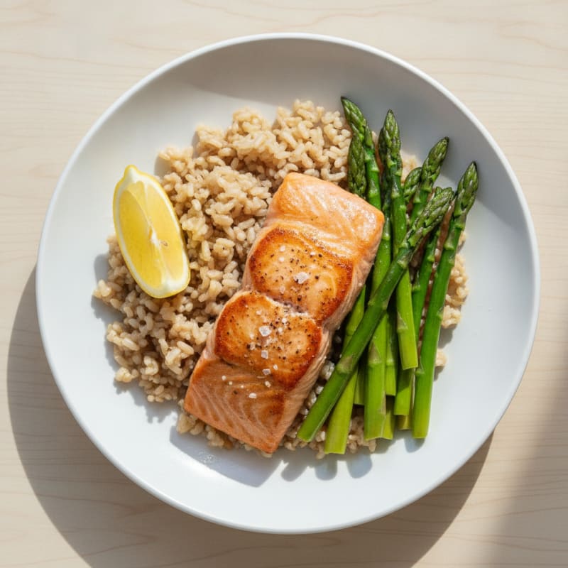 Seared Salmon Fillet with Steamed Asparagus and Brown Rice