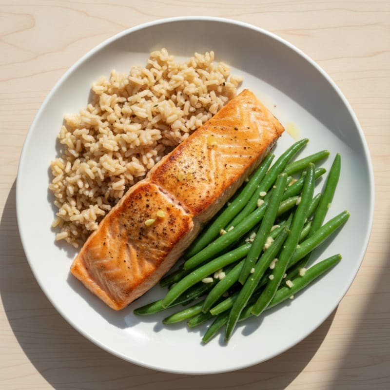 Seared Salmon Fillet with Garlic Green Beans and Brown Rice