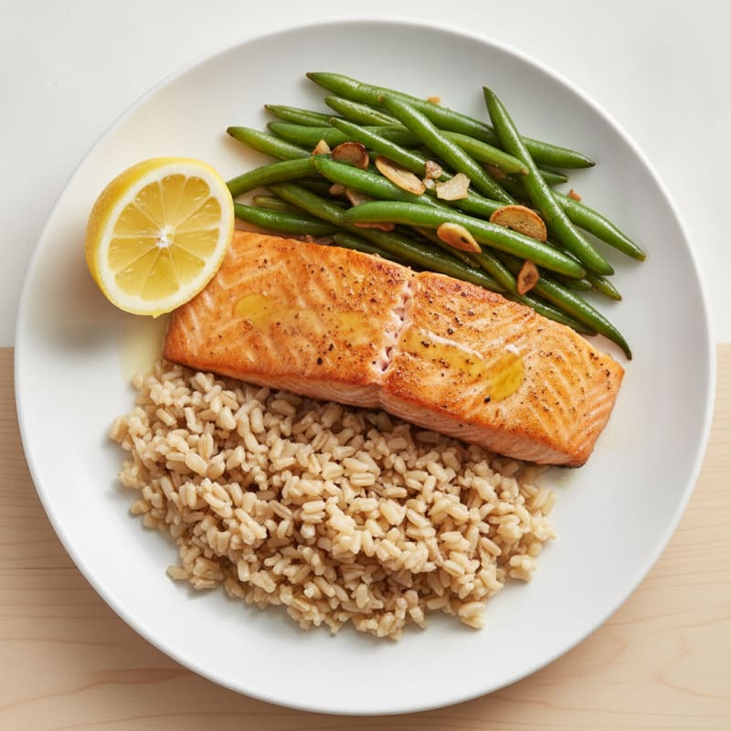 Seared Salmon Fillet with Garlic Green Beans and Brown Rice