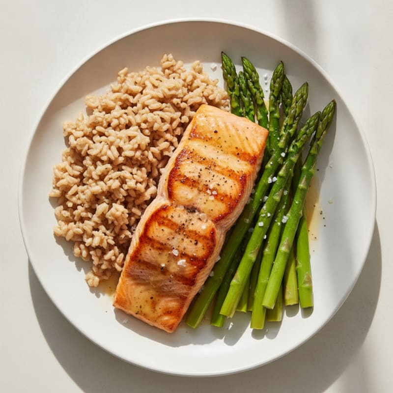 Seared Salmon with Steamed Asparagus and Brown Rice
