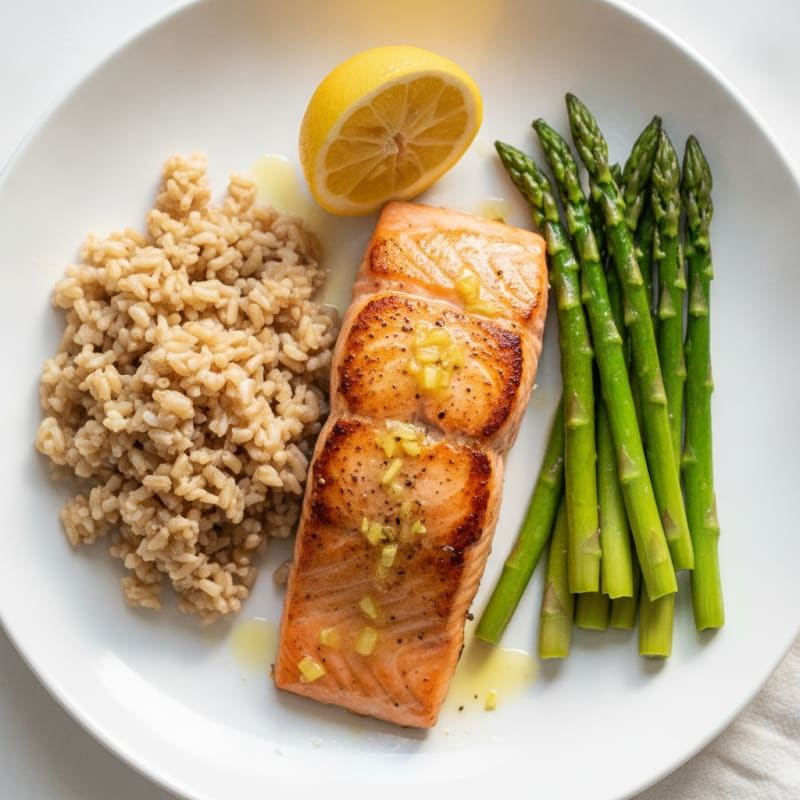 Seared Salmon Fillet with Steamed Asparagus and Brown Rice