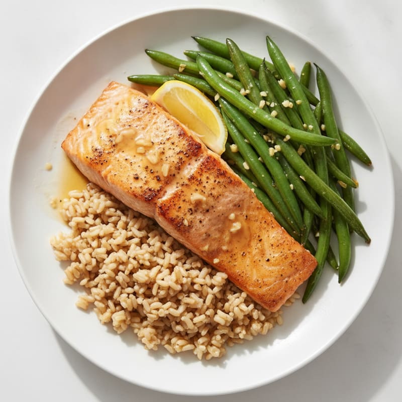 Seared Salmon Fillet with Garlic Green Beans and Brown Rice