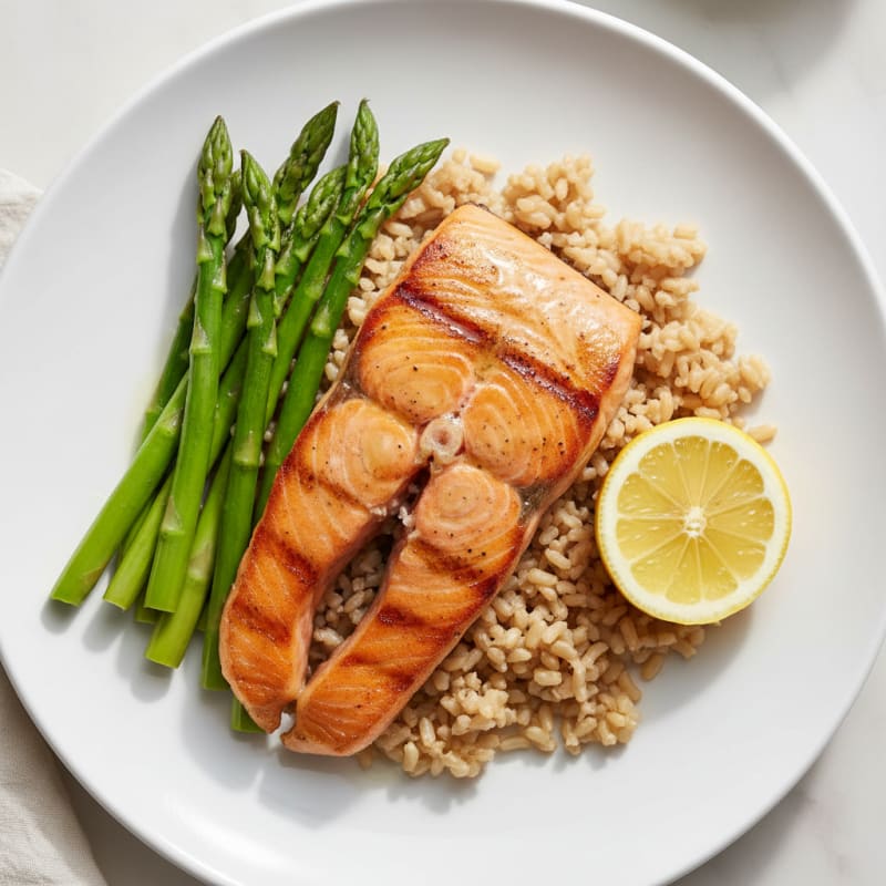 Seared Salmon Fillet with Steamed Asparagus and Brown Rice