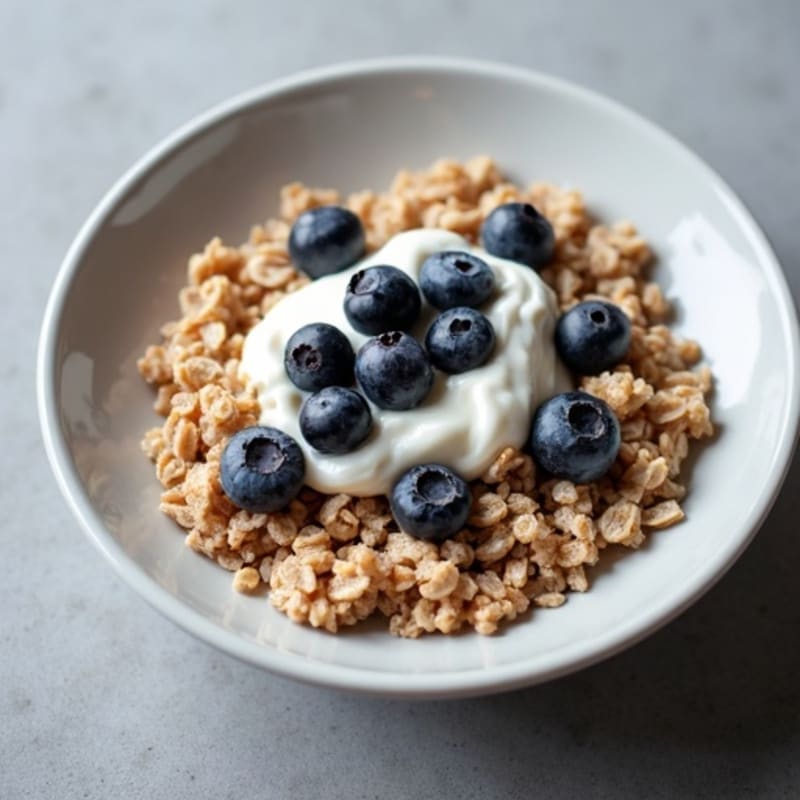 Healthy Blueberry Oatmeal with Creamy Yogurt