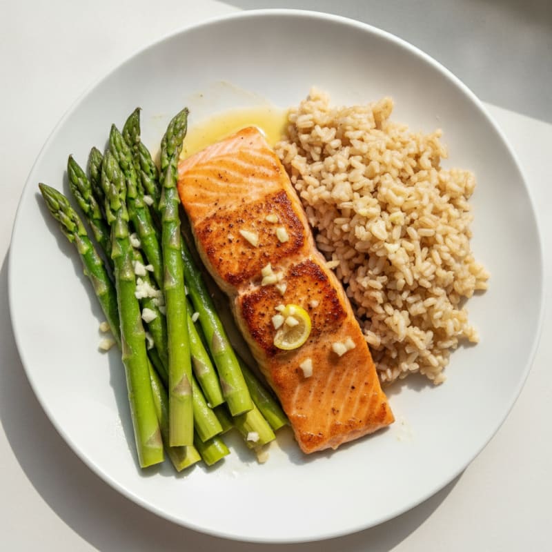Seared Salmon Fillet with Steamed Asparagus and Brown Rice