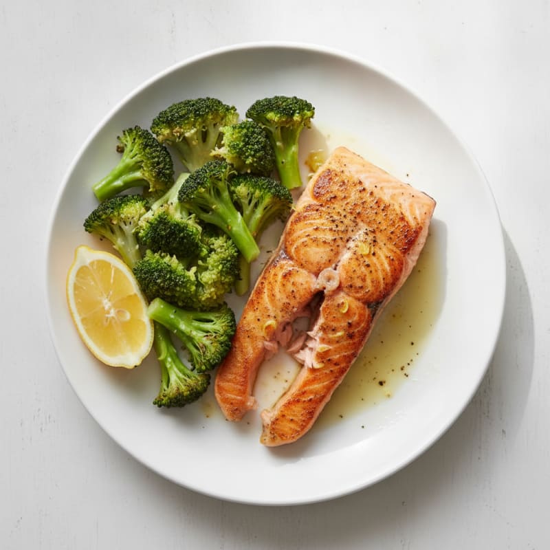 Seared Salmon with Steamed Broccoli and Lemon