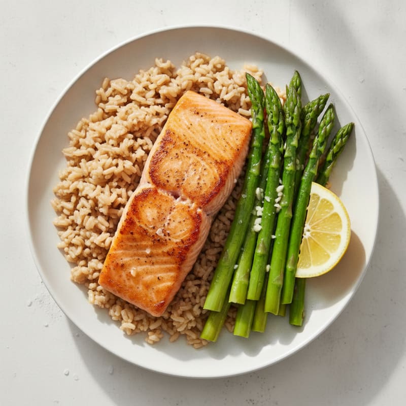 Seared Salmon Fillet with Steamed Asparagus and Brown Rice