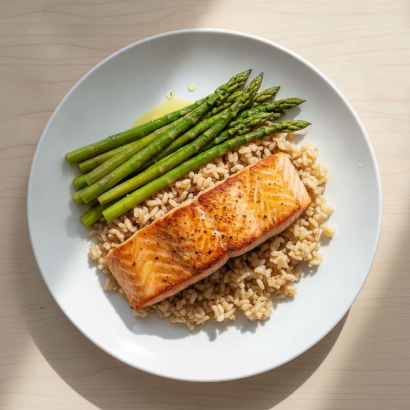 Seared Salmon Fillet with Steamed Asparagus and Brown Rice