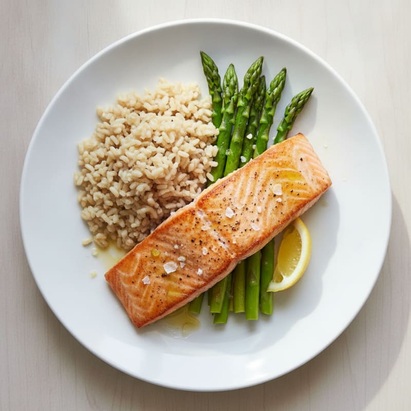 Seared Salmon Fillet with Steamed Asparagus and Brown Rice