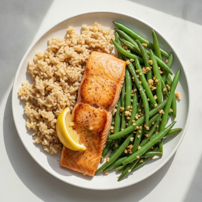 Seared Salmon Fillet with Garlic Green Beans and Brown Rice