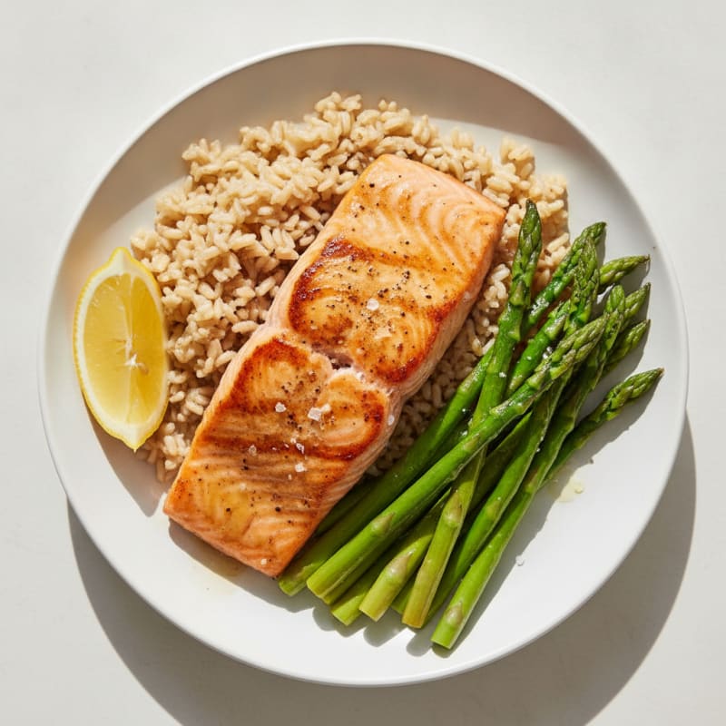 Seared Salmon Fillet with Steamed Asparagus and Brown Rice