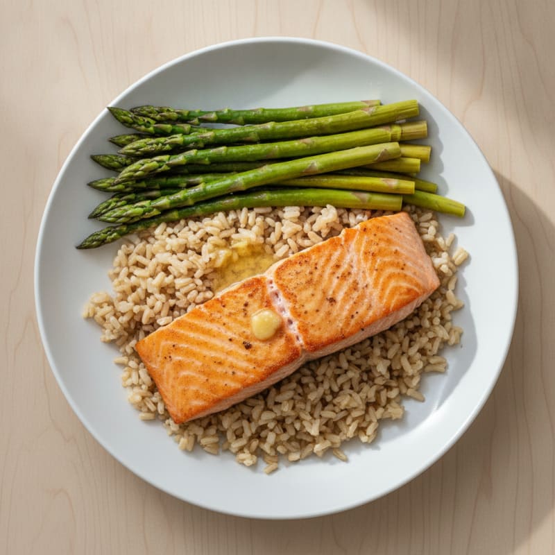 Seared Salmon Fillet with Steamed Asparagus and Brown Rice