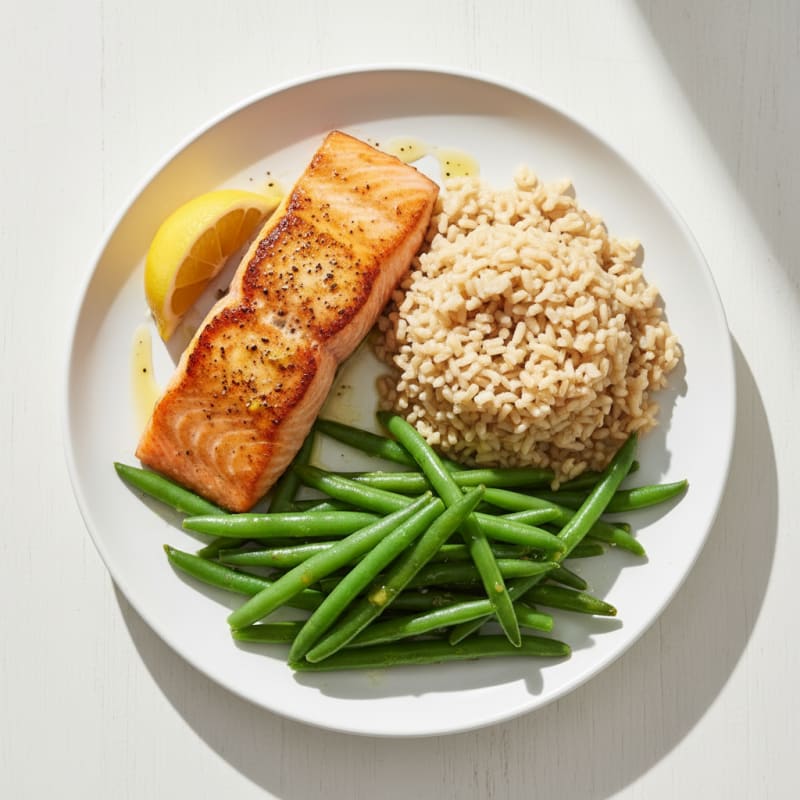 Seared Salmon Fillet with Steamed Green Beans and Brown Rice