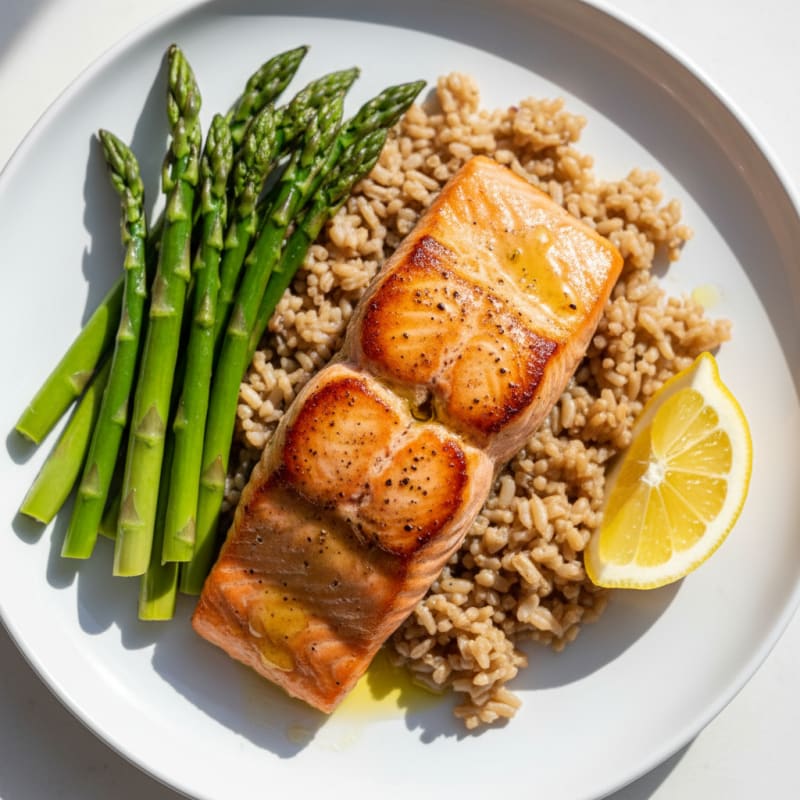Seared Salmon Filet with Steamed Asparagus and Brown Rice