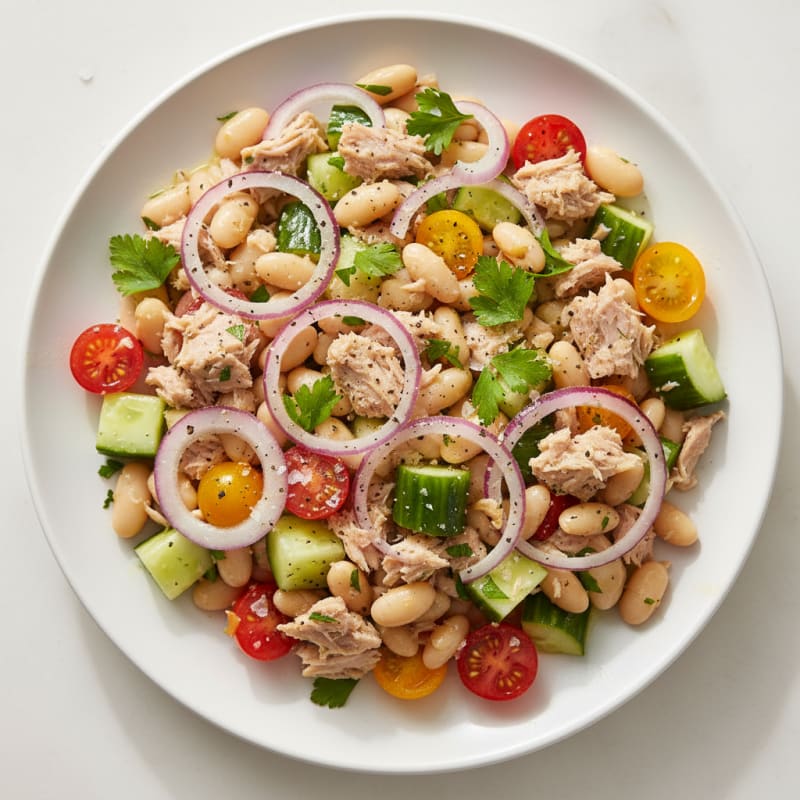 Mediterranean Tuna and White Bean Salad