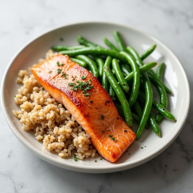 Seared Salmon with Steamed Green Beans and Brown Rice