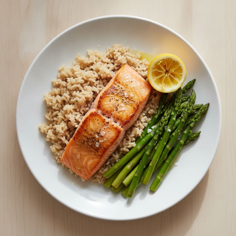 Seared Salmon Fillet with Steamed Asparagus and Brown Rice