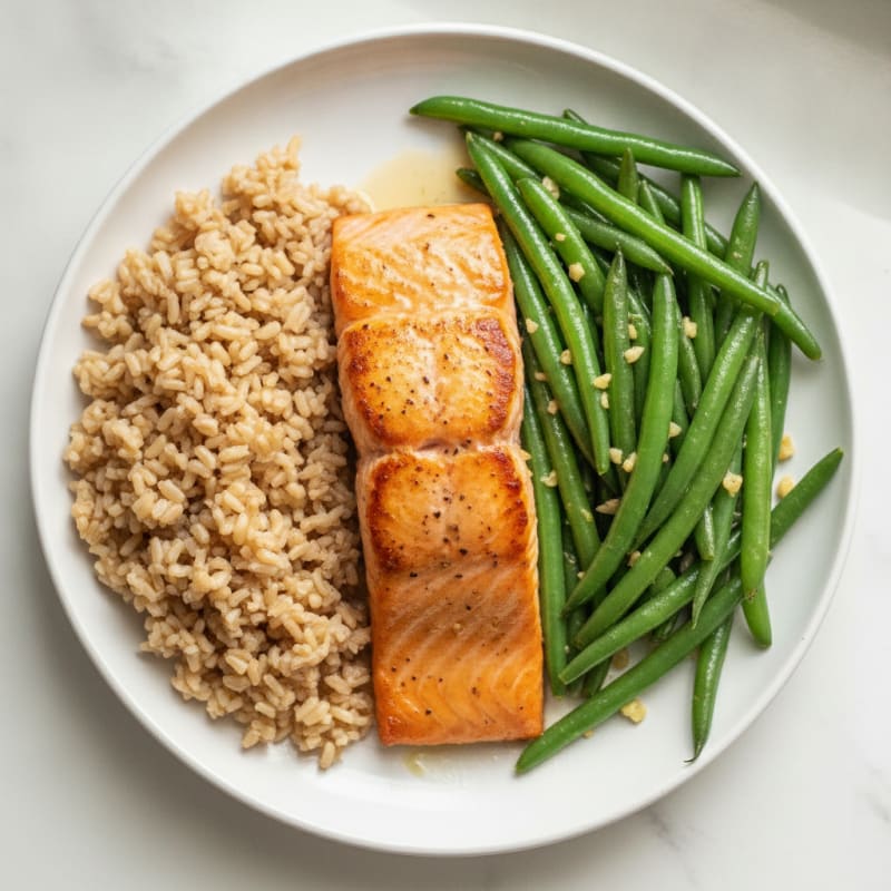 Seared Salmon Fillet with Garlic Green Beans and Brown Rice