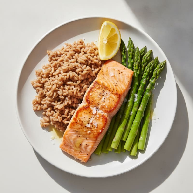 Seared Salmon with Steamed Asparagus and Brown Rice