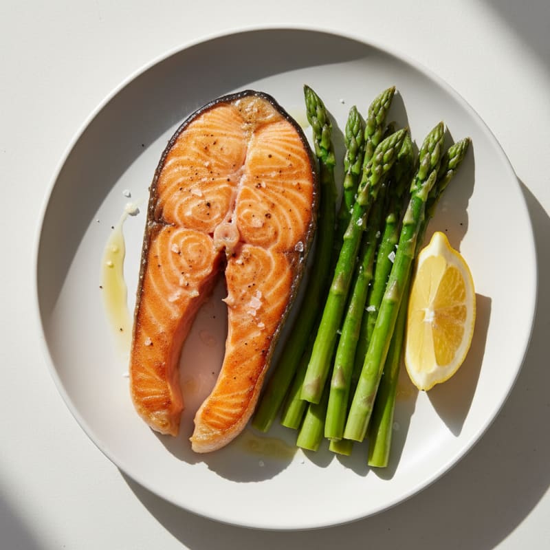 Seared Salmon with Steamed Asparagus and Lemon