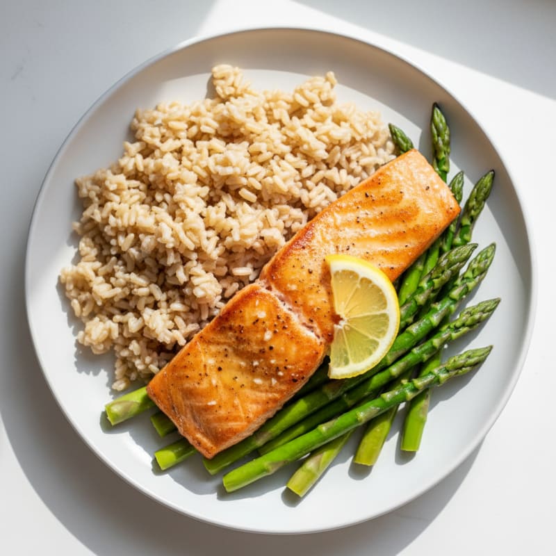 Seared Salmon Fillet with Steamed Asparagus and Brown Rice