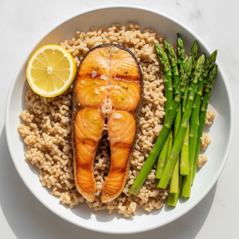 Seared Salmon with Steamed Asparagus and Brown Rice