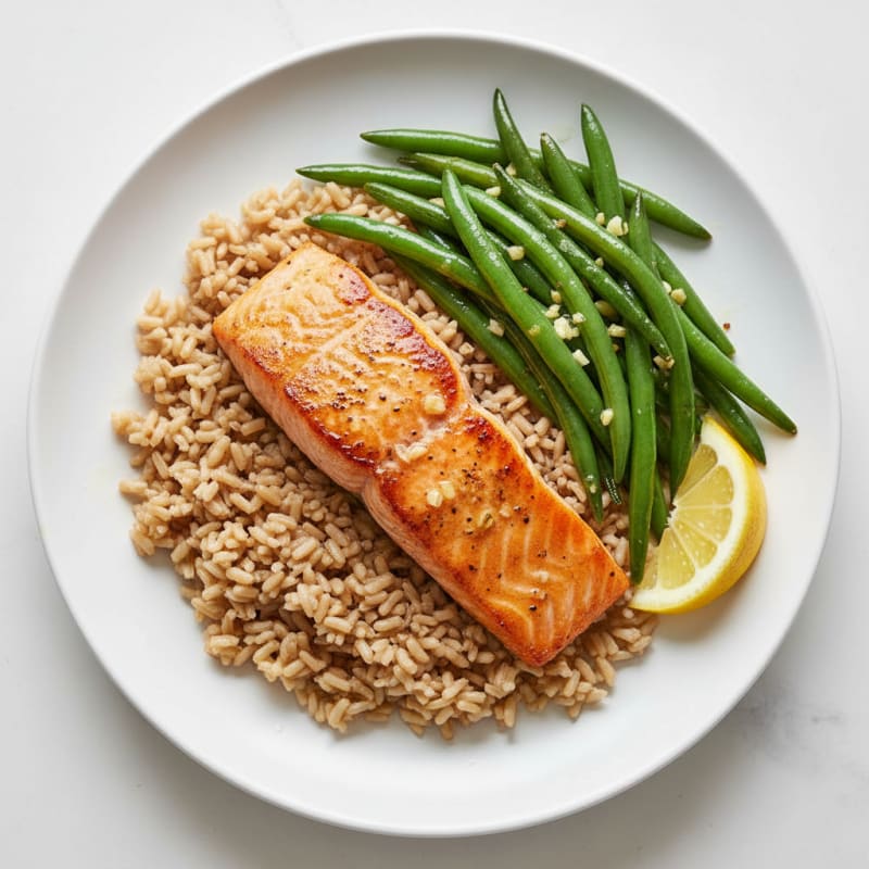 Seared Salmon Fillet with Garlic Green Beans and Brown Rice